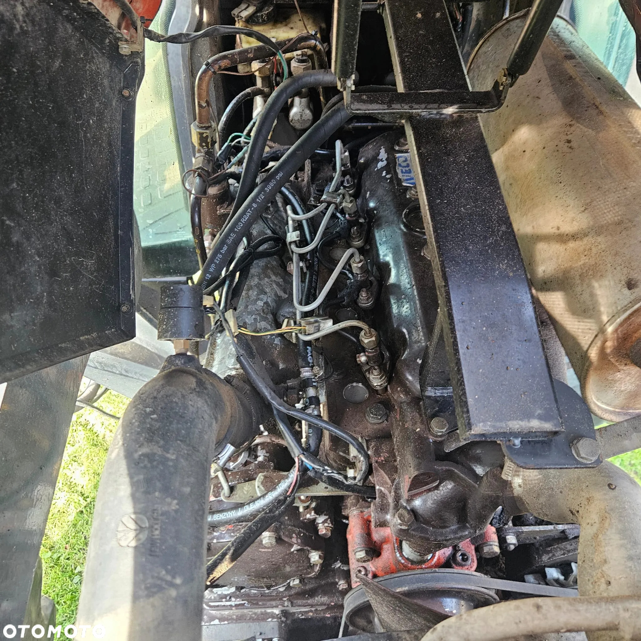 New Holland L75 - 9