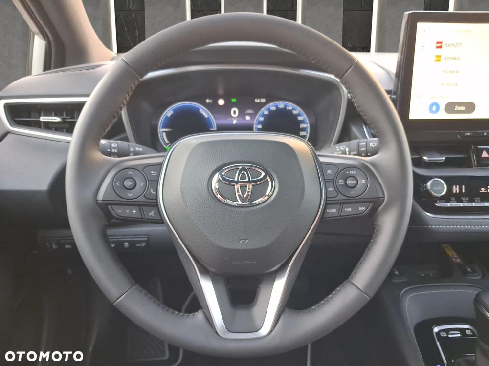 Toyota Corolla 2.0 Hybrid Style - 18