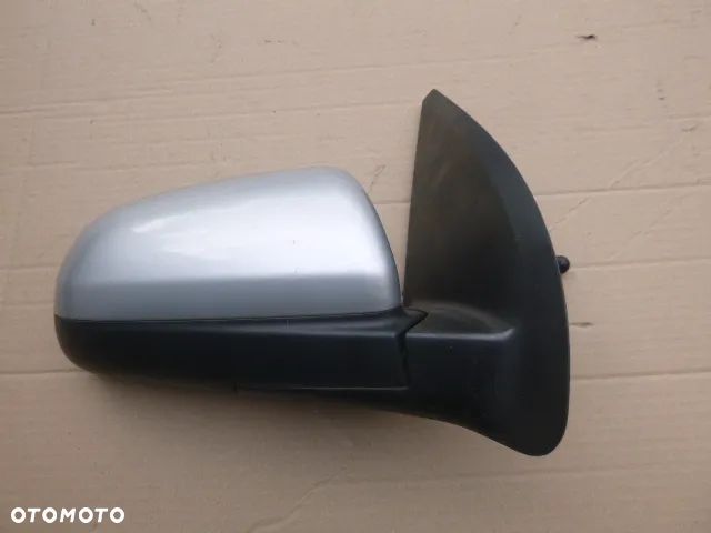 LUSTERKO PRAWE MANUALNE CHEVROLET AVEO II T250 07-11 - 2