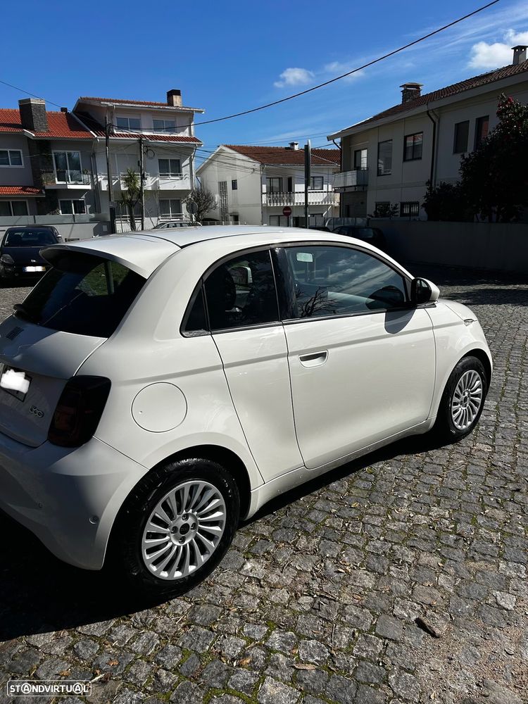Fiat 500e 3 + 1 23.65 kWh - 7