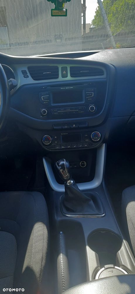 Kia Ceed - 8