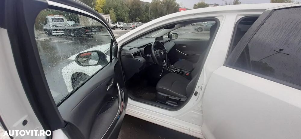 Toyota Corolla TS 1.8 HSD Business - 5