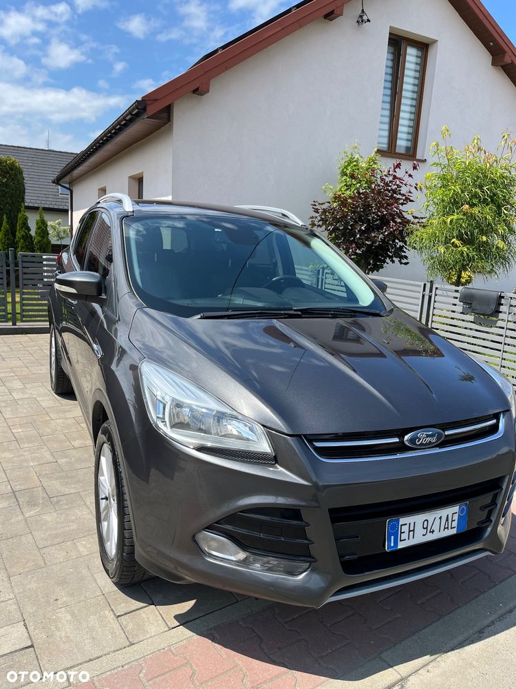 Ford Kuga 2.0 TDCi 4x4 Titanium - 27