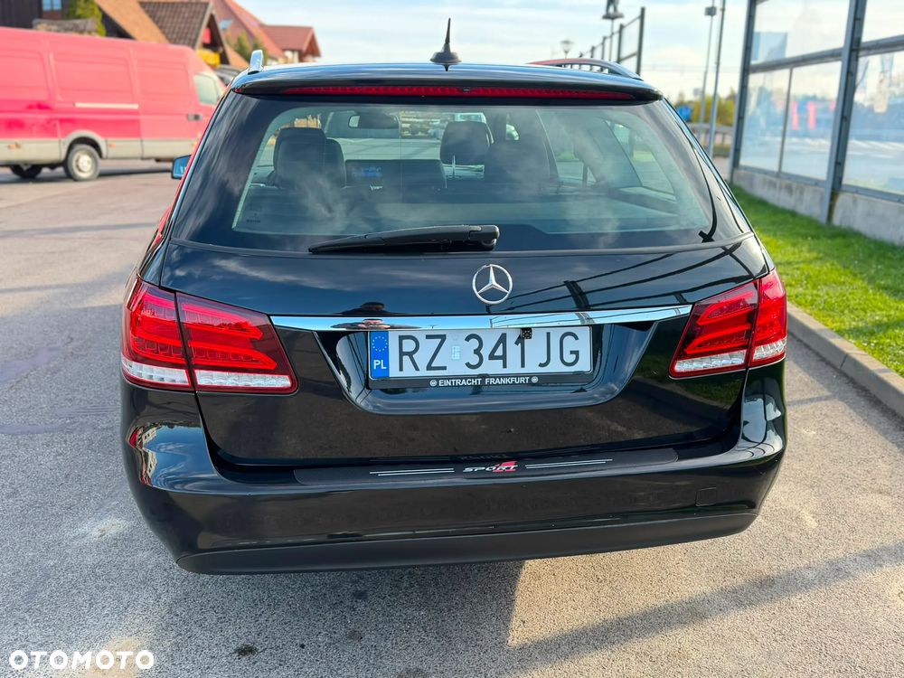 Mercedes-Benz Klasa E - 13