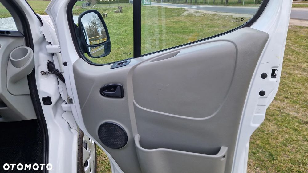 Opel Vivaro - 34