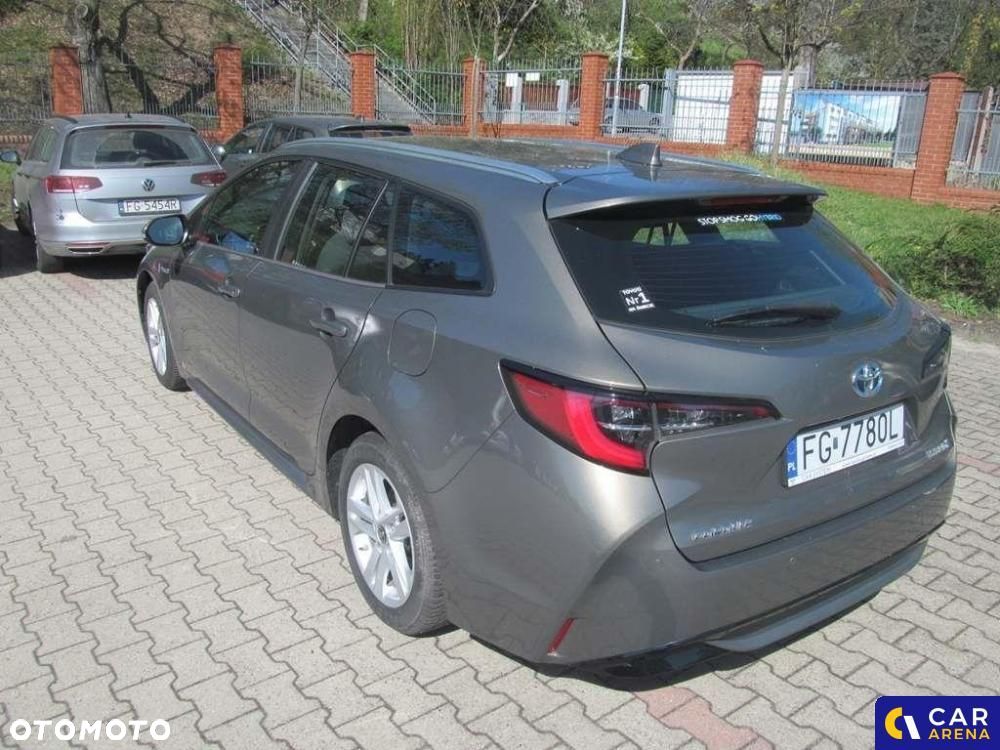 Toyota Corolla - 5
