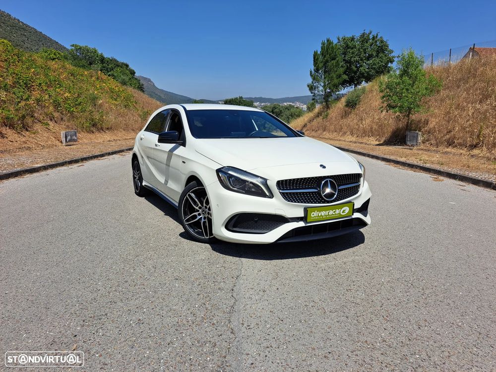 Mercedes-Benz A 200 (BlueEFFICIENCY) 7G-DCT AMG Sport - 2