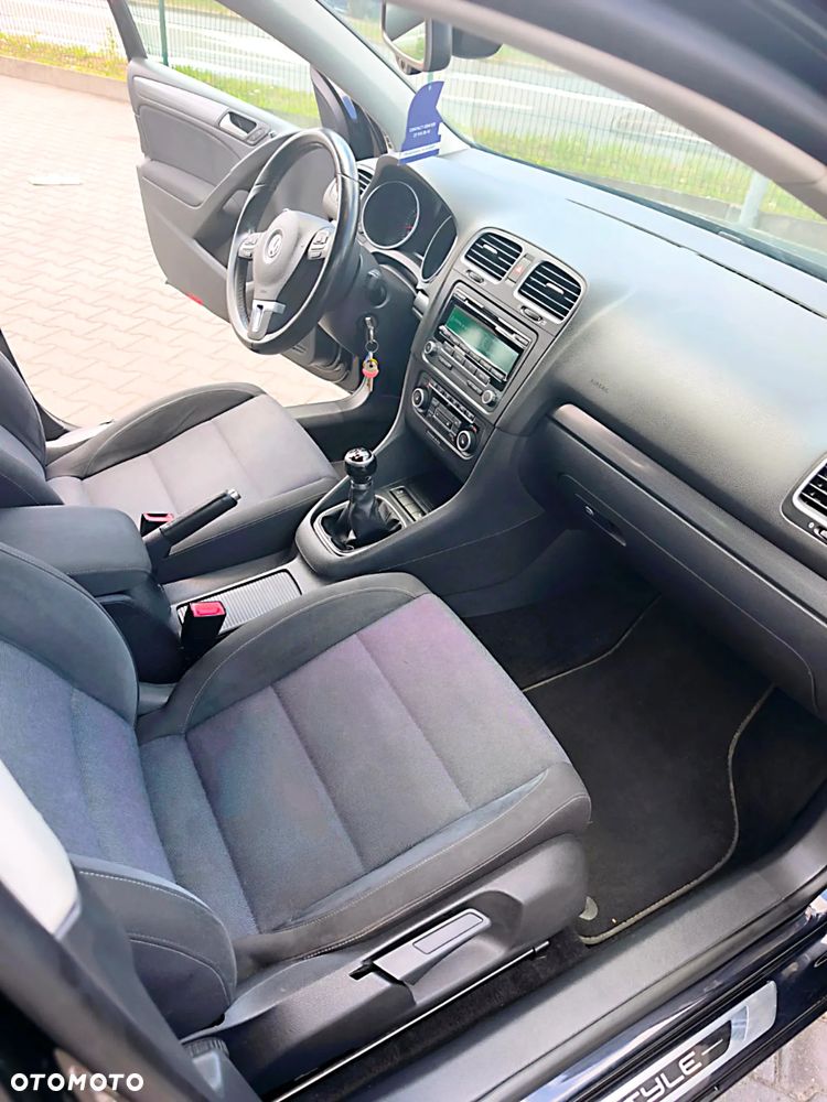 Volkswagen Golf 1.2 TSI Style - 6
