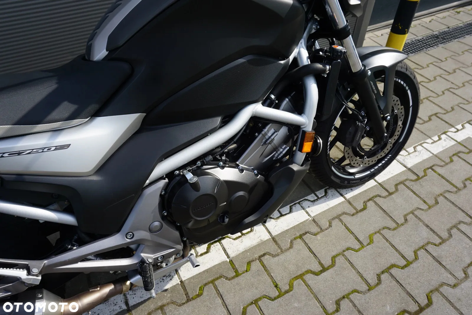 Honda NC - 6