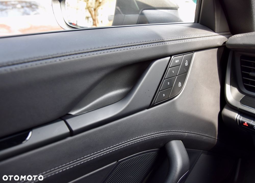 Porsche 911 Carrera T PDK - 21