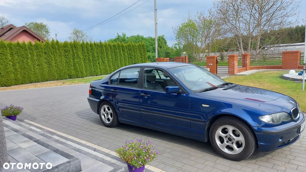 BMW Seria 3 318d - 2