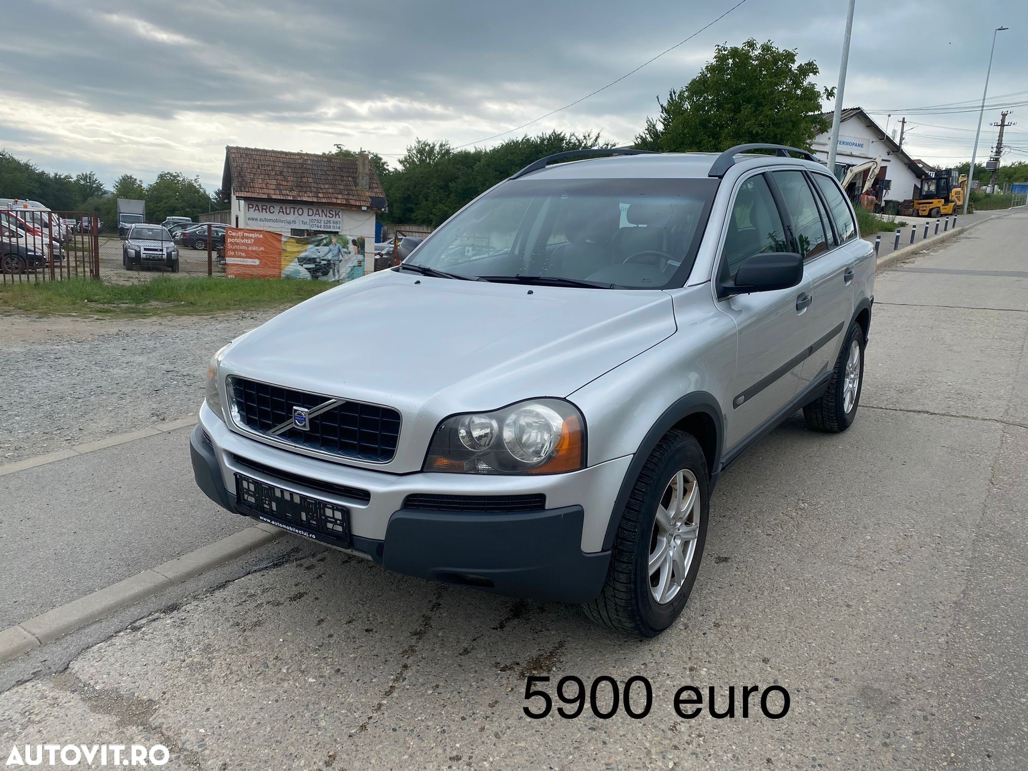 Volvo XC 90 2.4 D Aut. 7 locuri - 1