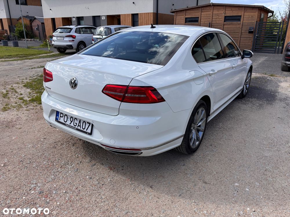 Volkswagen Passat 1.8 TSI BMT Highline - 6