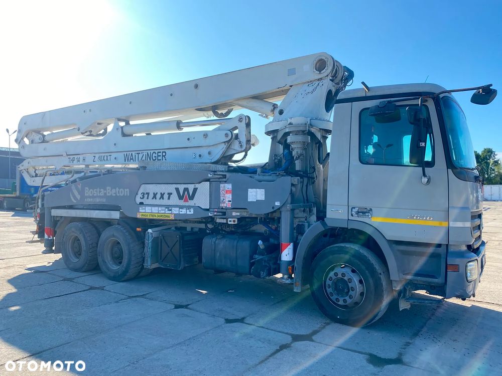 Mercedes-Benz 3236 WAITZINGER 37 Z4 THP140H LIEBHERR - 10