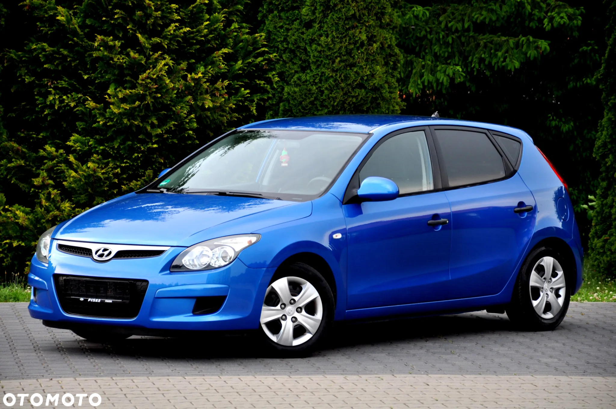 Hyundai i30 1.4 Base + - 4