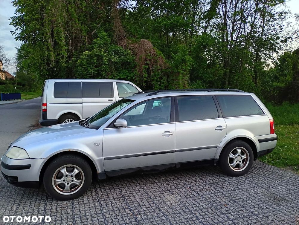 Volkswagen Passat 1.9 TDI Basis - 7