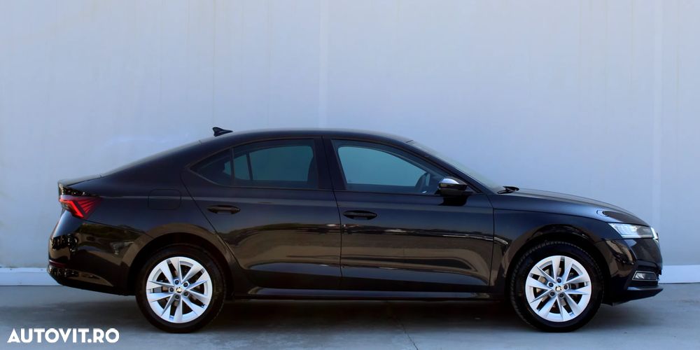 Skoda Octavia 2.0 TDI DSG Style - 16