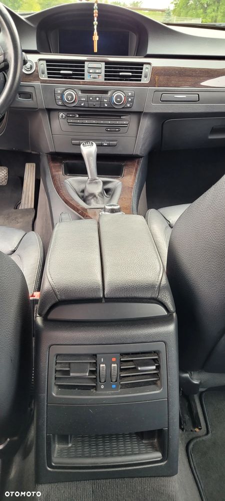 BMW Seria 3 320d - 7