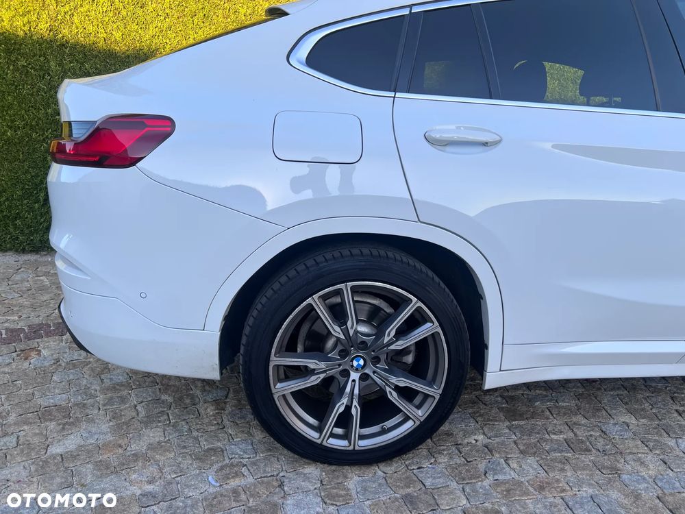 BMW X4 xDrive20i GPF sport - 8