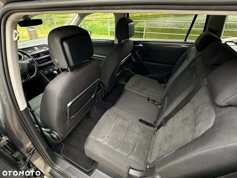 Volkswagen Tiguan Allspace - 13