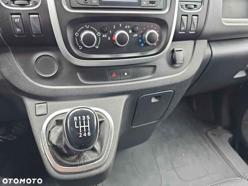 Renault Trafic L2H1 Pack Clim 120KM - 15
