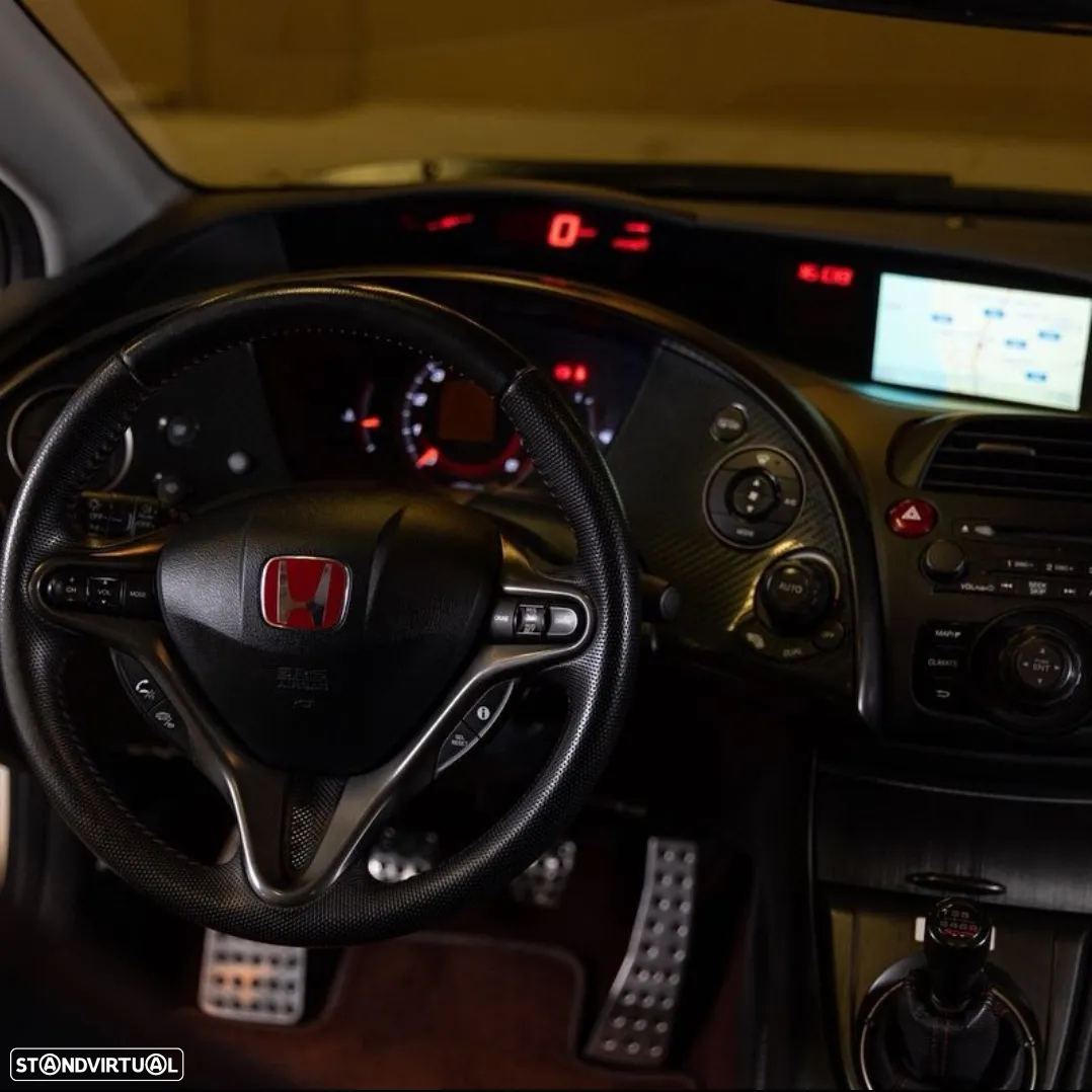 Honda Civic 2.0 Type-R Plus - 15
