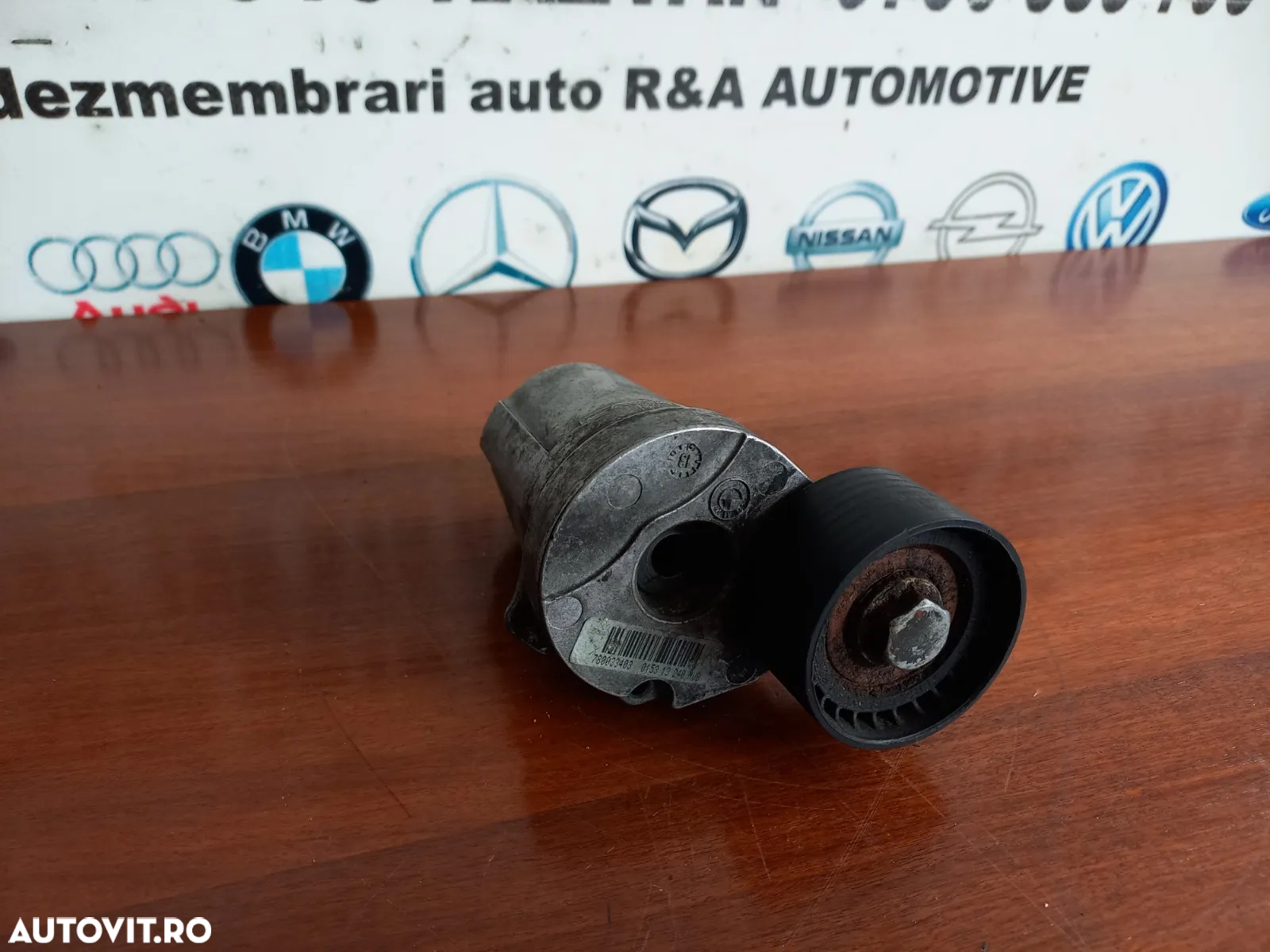 Rola Intinzatoare Accesorii Bmw X5 X6 E70 E71 E60 E61 E65 Cod  - Dezmembrari Arad - 3