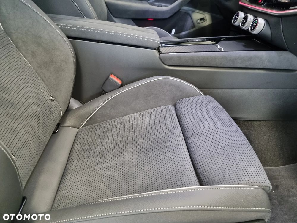 Skoda Superb 2.0 TSI Sportline DSG - 33