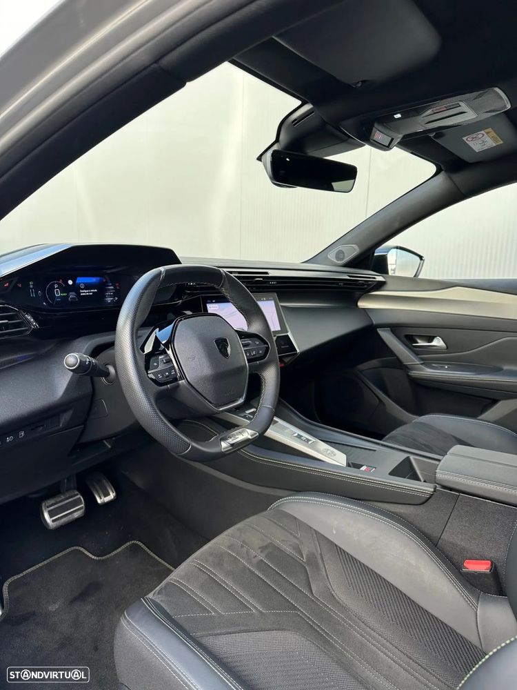 Peugeot 408 1.6 Hybrid GT e-DCS7 - 26