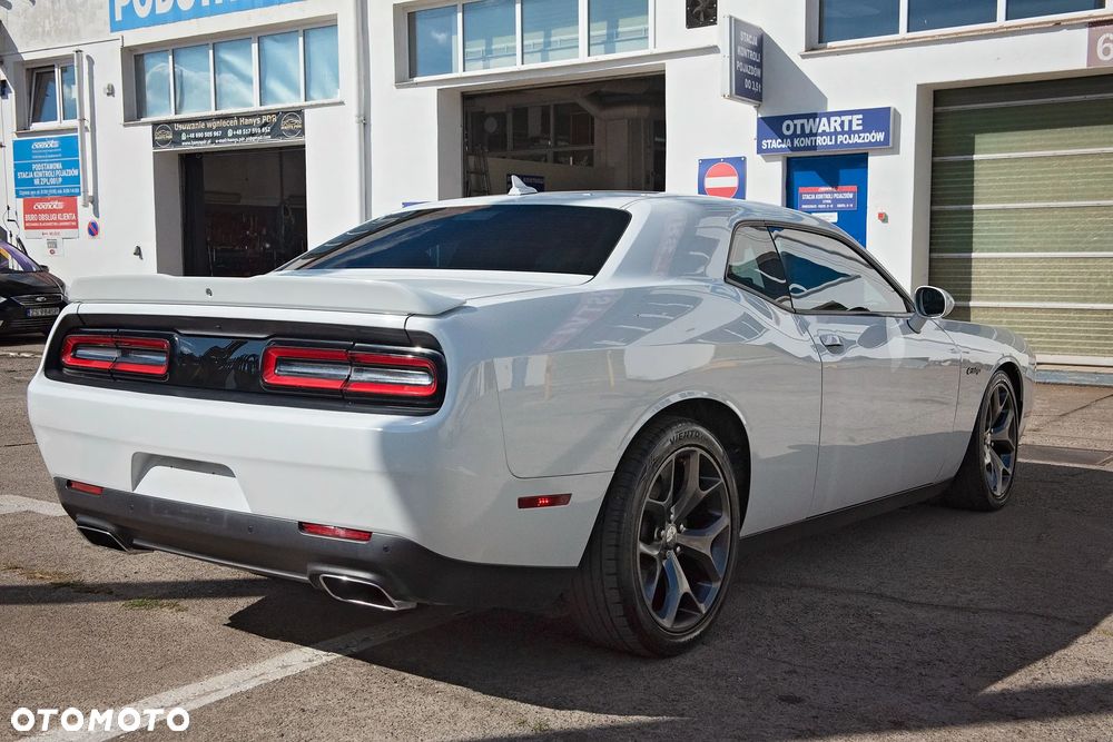 Dodge Challenger Automatik R/T Plus - 8