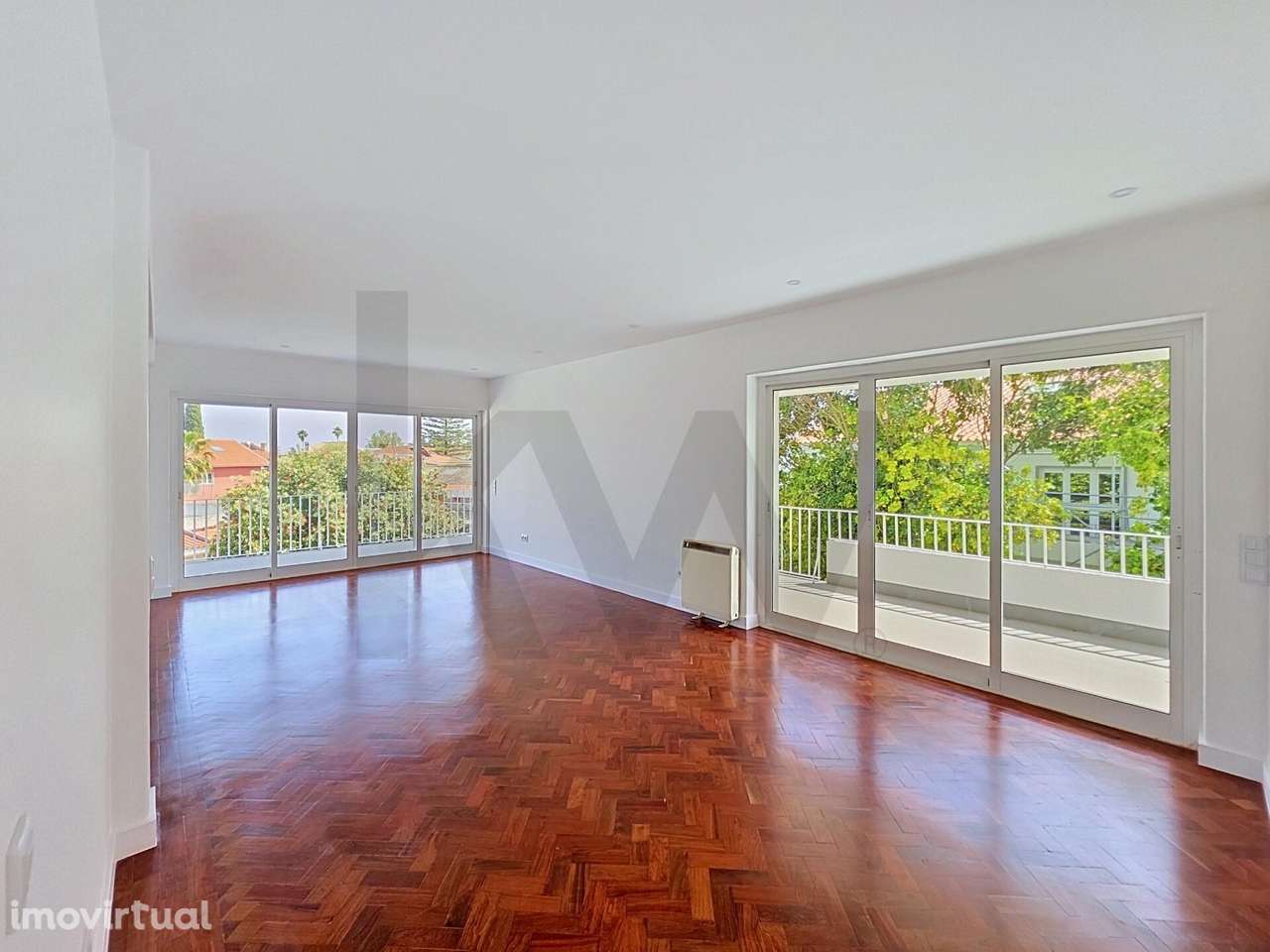 T3 Totalmente Remodelado na Prestigiada Alameda Conde de Oeiras – A 5 - Grande imagem: 2/29