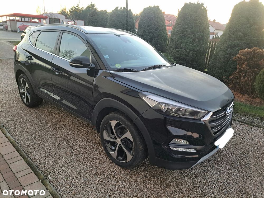 Hyundai Tucson - 2