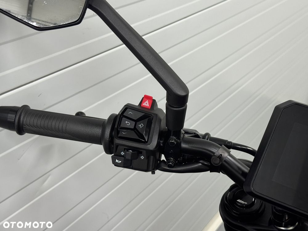 KTM Duke 125 - 12