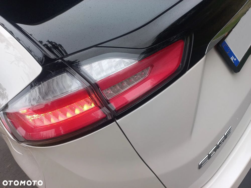 Ford Edge - 24