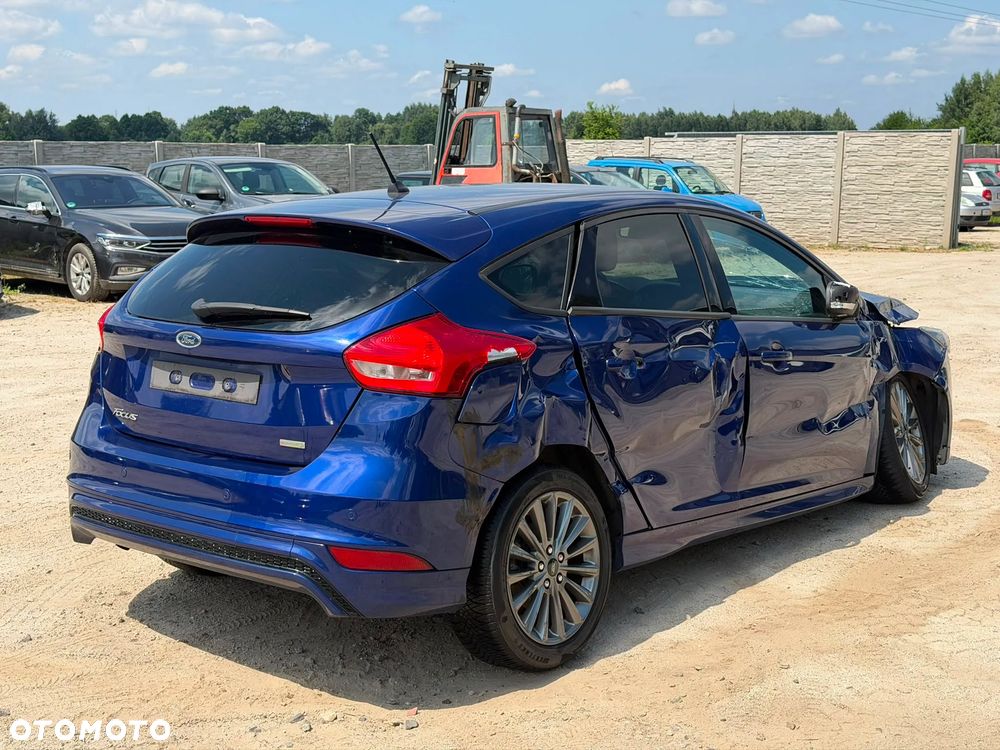 Ford Focus - 18