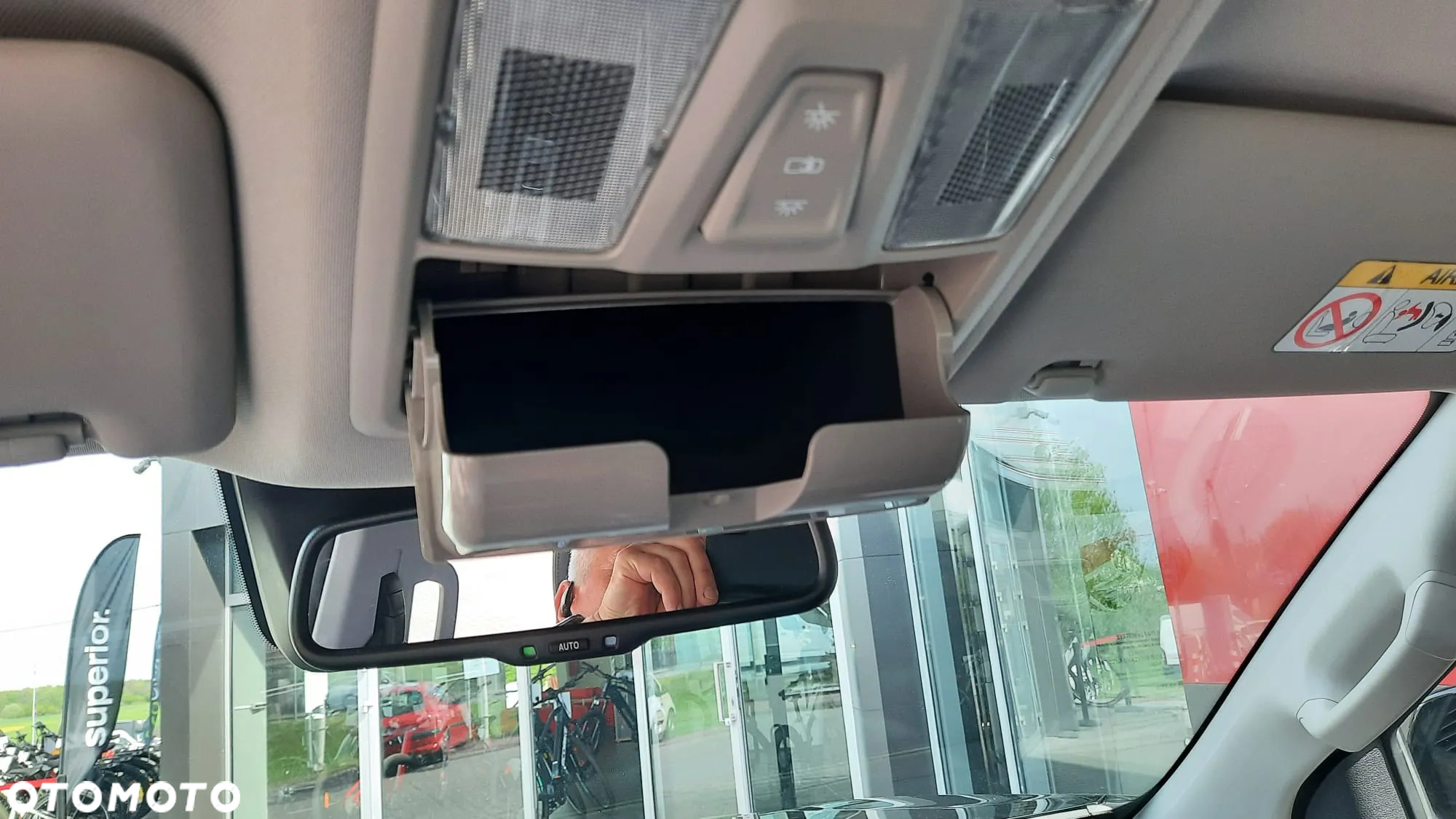 Maxus Inny - 6