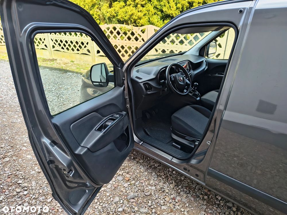 Fiat DOBLO ll LIFT - 17