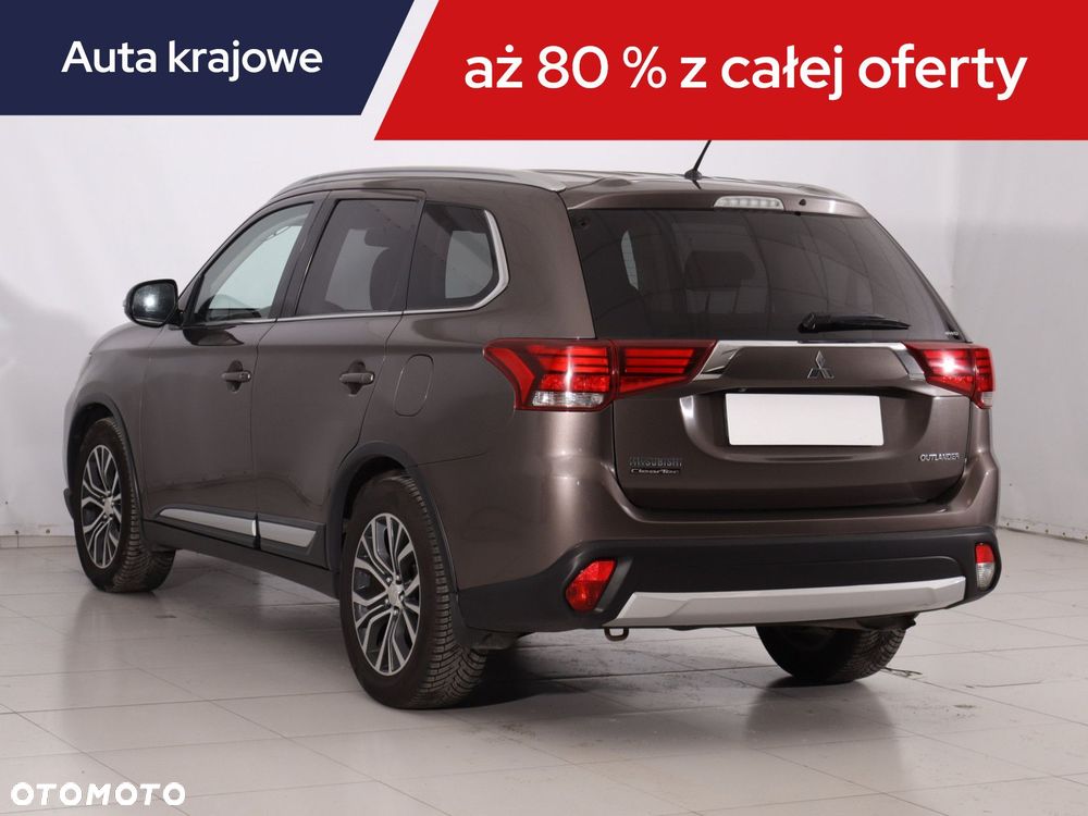 Mitsubishi Outlander - 6