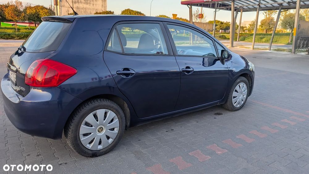 Toyota Auris 1.6 VVT-i Team - 7