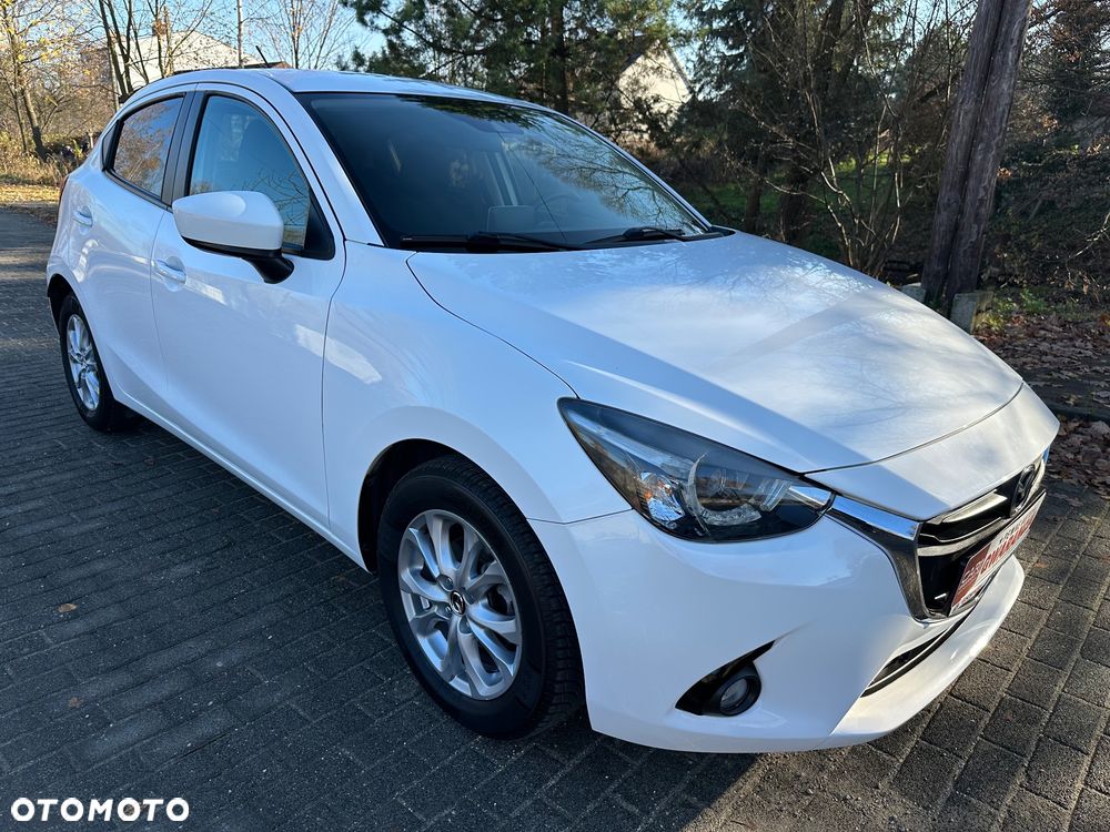 Mazda 2 - 16