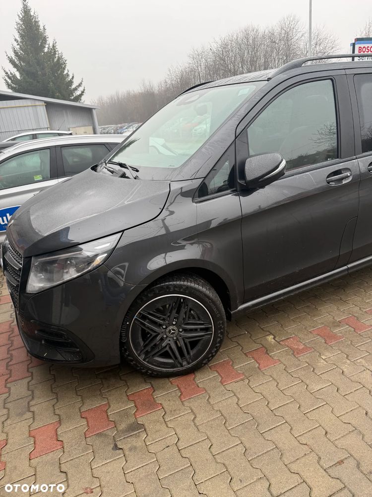 Mercedes-Benz Klasa V 300 d 9G-Tronic Exclusive (d³ugi) - 3