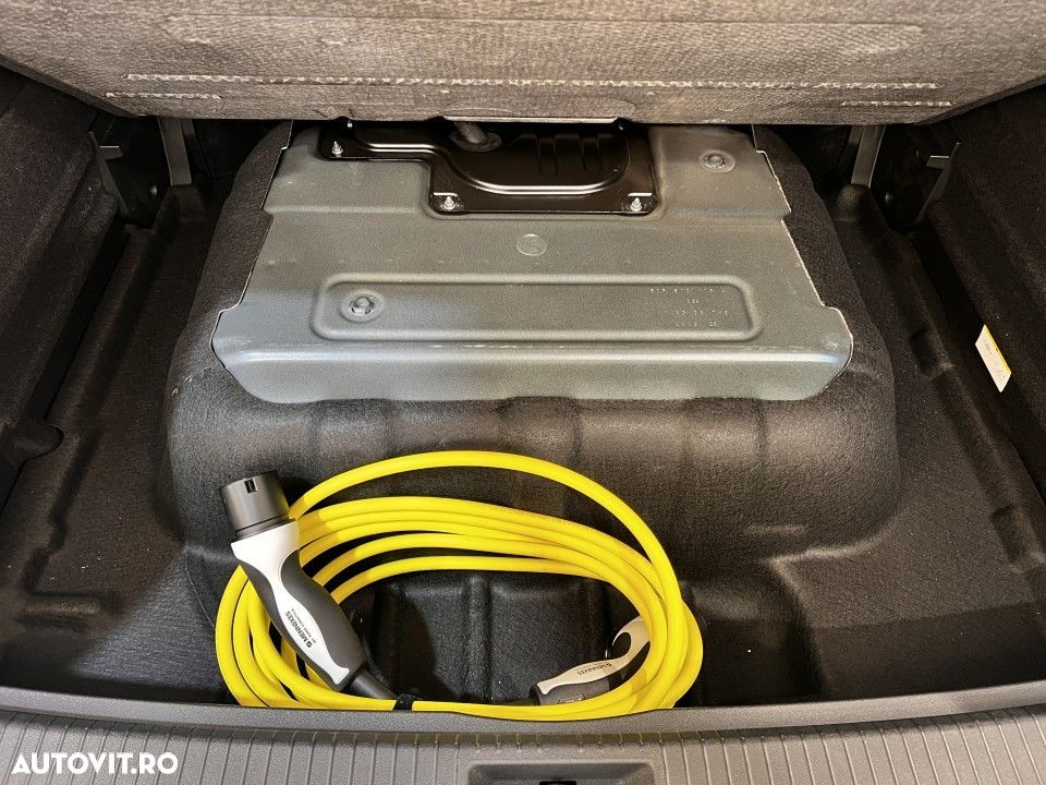 Volkswagen Tiguan - 37