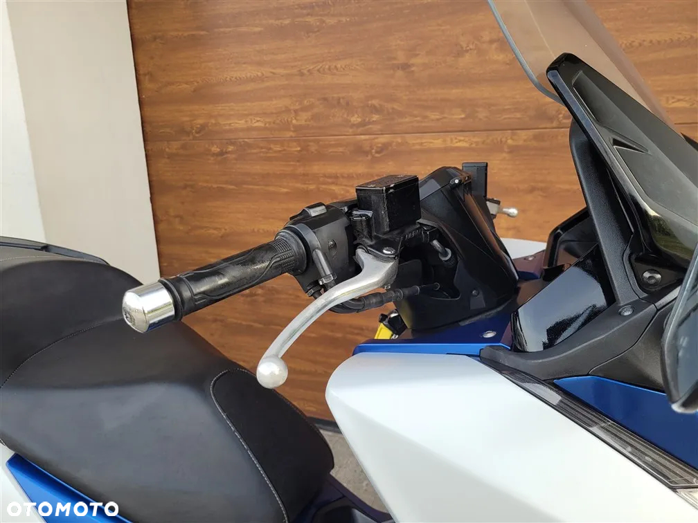 Honda NSS - 21