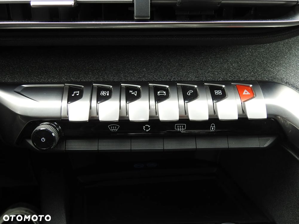 Peugeot 3008 BlueHDi 120 EAT6 Stop & Start Allure - 27