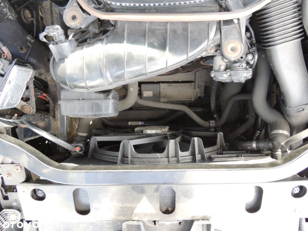 Pas przedni BMW X3 F25 '12 - 2
