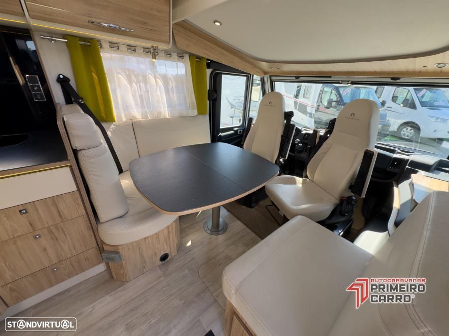 Bavaria Style I740 c.central e basculante - 7