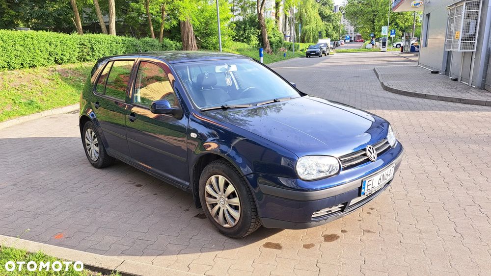 Volkswagen Golf 1.9 TDI Basis - 1