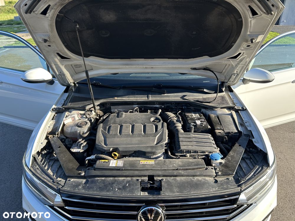 Volkswagen Passat 2.0 TDI EVO Business - 14