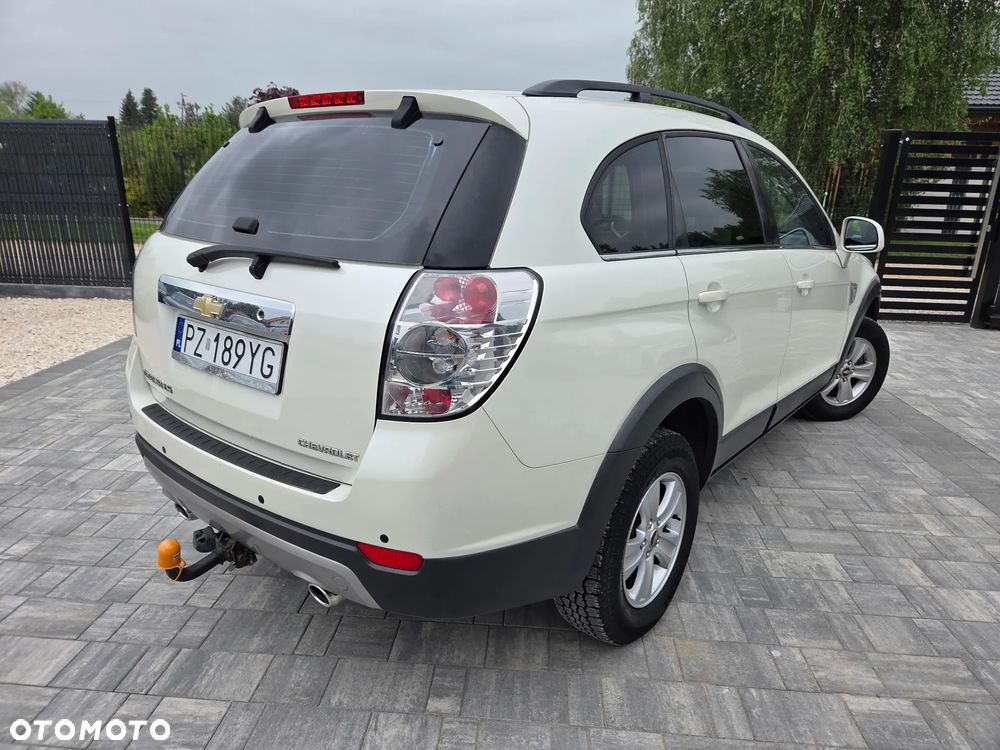 Chevrolet Captiva 2.0 d LS 5os 2WD - 10
