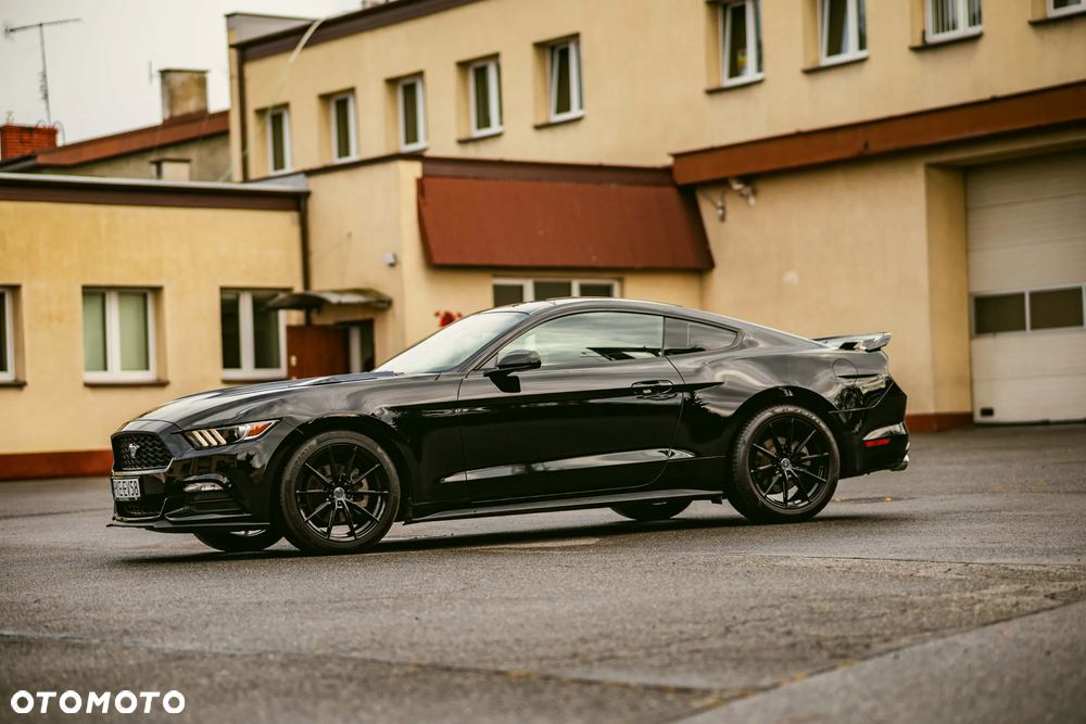 Ford Mustang 3.7 V6 - 3
